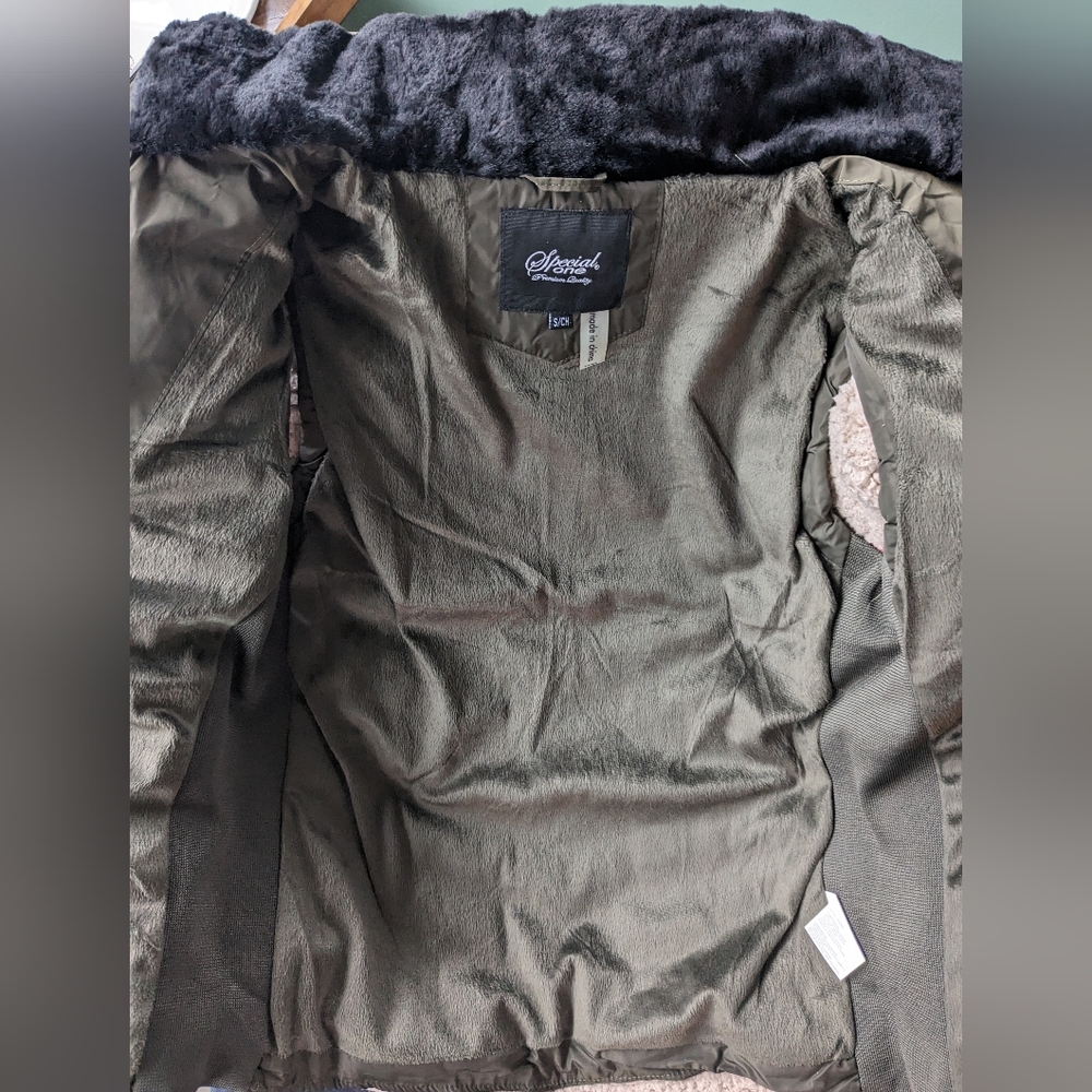 Jacket - Picture 2 of 2
